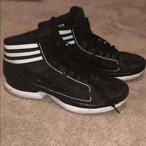 COPY - Basketball shoes